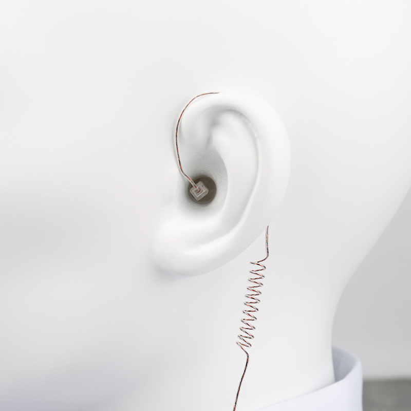 E-47 listen only earpiece motorola E 47 listen only earpiece used by professional model for in ear communication providing clear and discreet audio